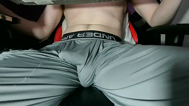 Dick_and_muscles webcam