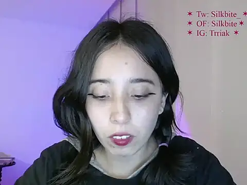 babyluna_8_8 webcam