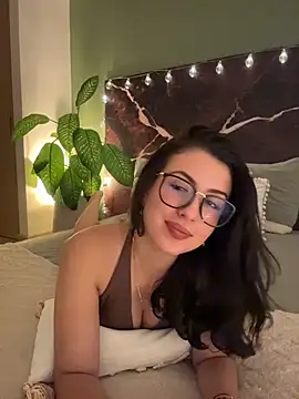 EmaSaenz webcam