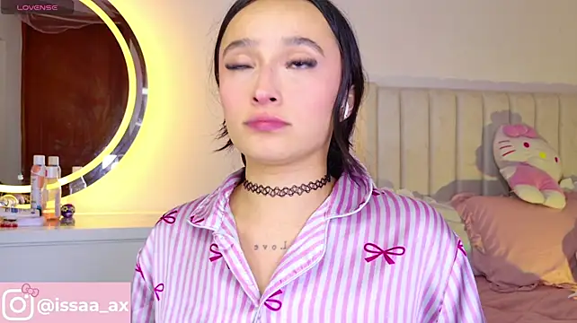 issa_dolly webcam