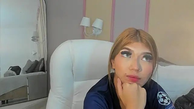 AriaBloom_ webcam