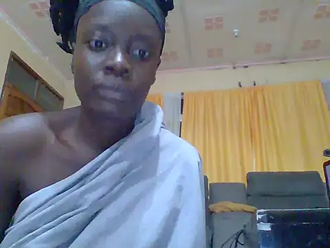 Petite_ellaa webcam