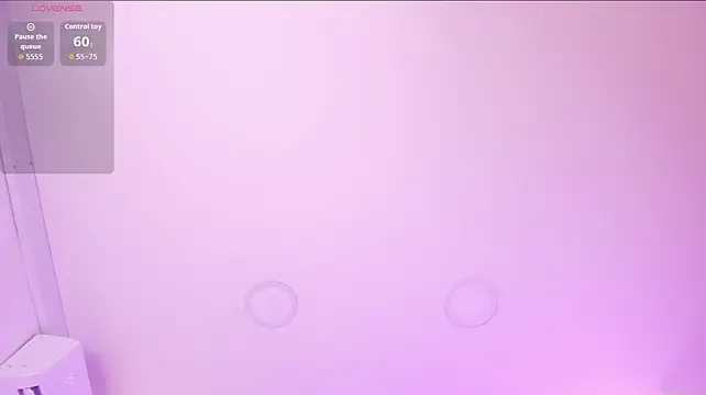 SharonLyn_ live cam on StripChat
