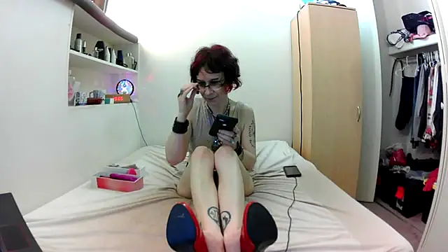 Empress_Lilith webcam