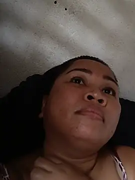 Sweetlorie_83 webcam