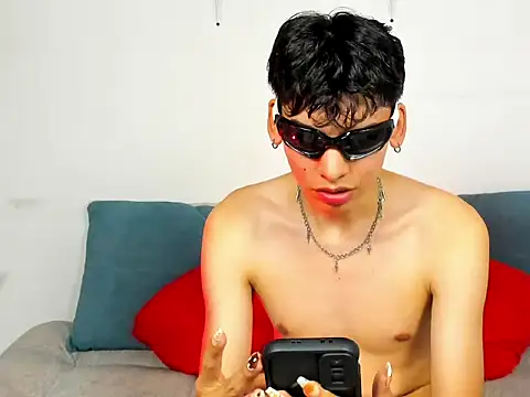 Angel_Dustt1 webcam