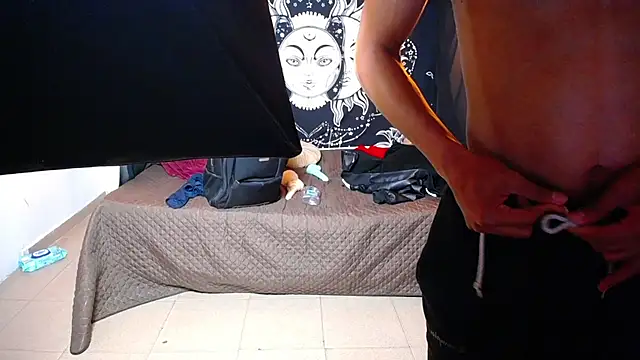 _bigrick_ live cam on StripChat