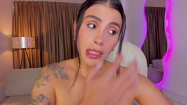 Sarah_Stone_ webcam