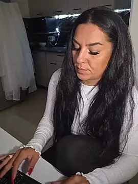 hot-babygirl webcam