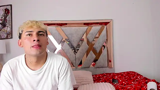 Kenji_n_Rousse webcam
