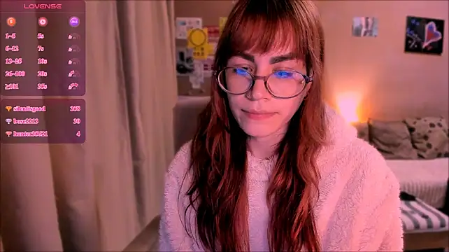 _selectrra live cam on StripChat