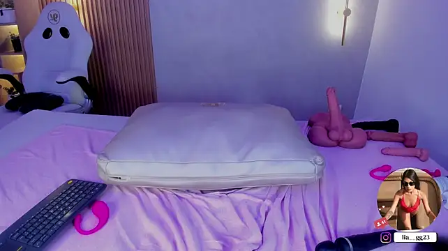 liah_cleir webcam