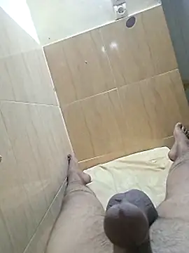Hero1he1ro webcam
