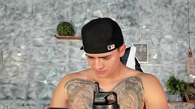 elliot_colton webcam