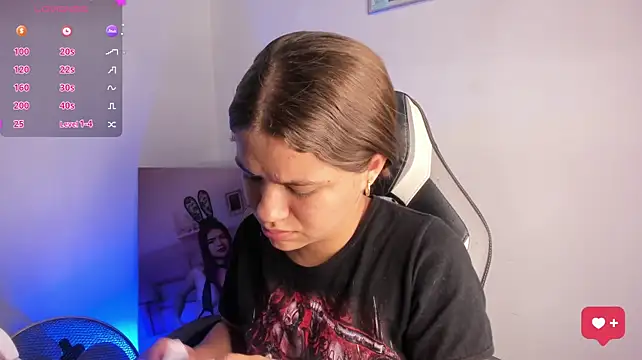 PaigeJayden live cam preview