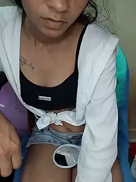 Lela106xxx live cam preview