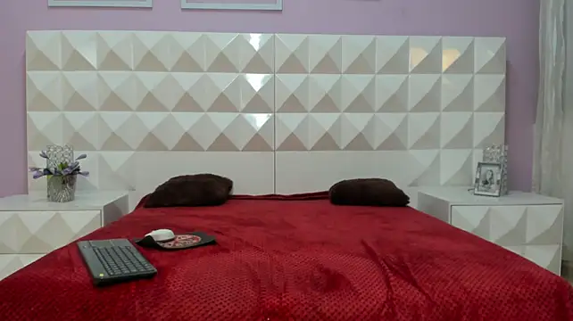 VenusDanielss webcam