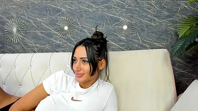 Belle_Emmanuelle webcam