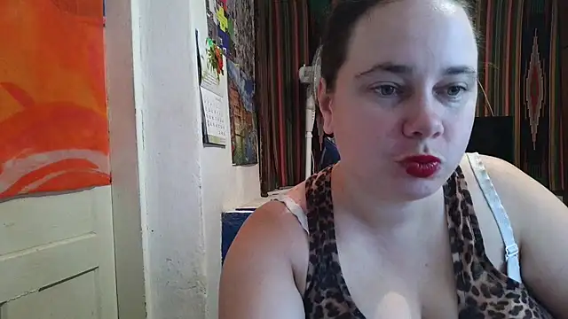 Cora_Maro webcam