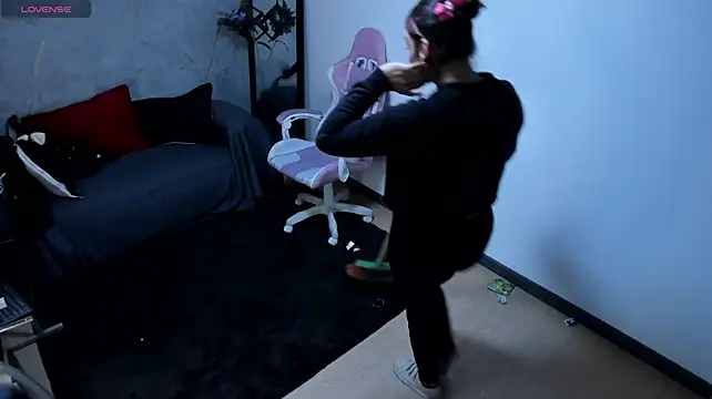 JessiDovee webcam
