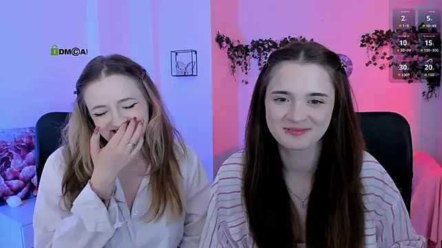 liana_kisses