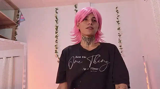 Kitsune_rei live cam