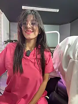 iris_cuteface live cam