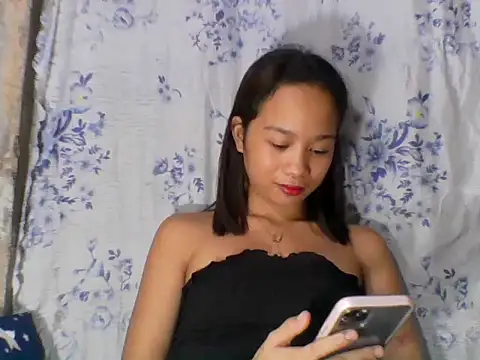 Asianpinay_Skinny1818 webcam