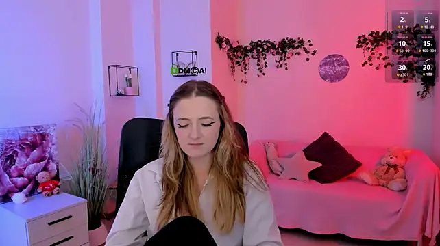 liana_kisses