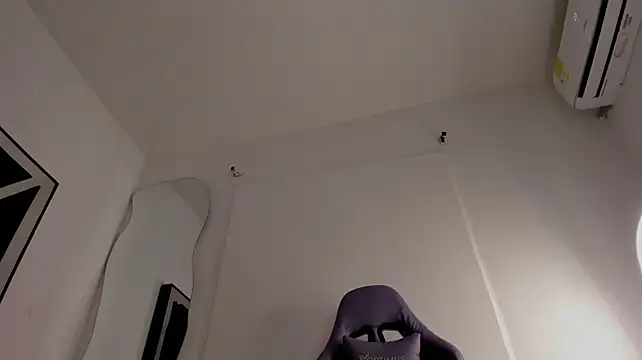 gigii79 live cam on StripChat