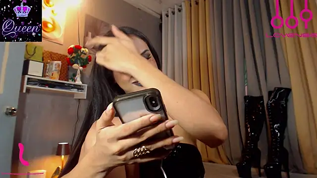 Lexi_ThunderFuck webcam