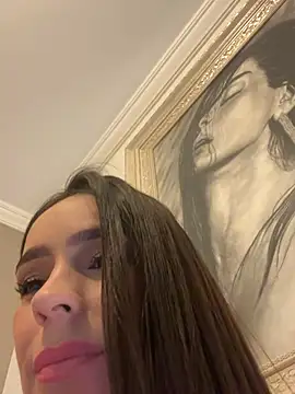 Mau_White webcam