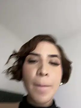 LadyScarlett_