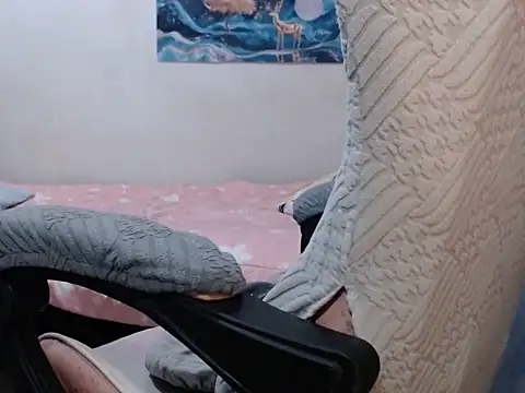 Mistress_Bigcockts