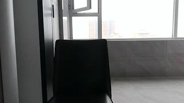 nole_china7 (Ask my age) - talk / fun / cum