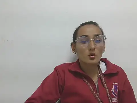 yiss_love01 webcam