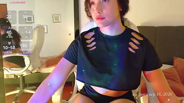 Lia_Tinez