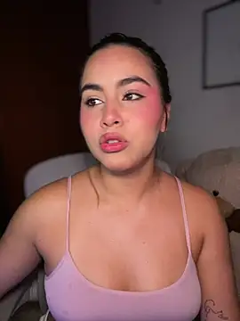 Zarahs_Blare1 webcam