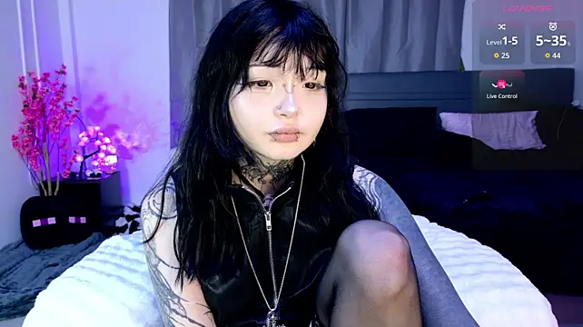 lein_bone (F teen) - take off panies