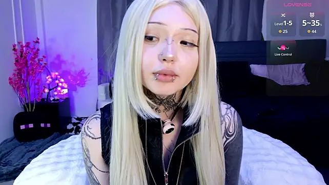 lein_bone (F teen) - take off panies