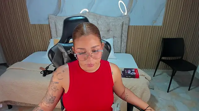 mia_18v