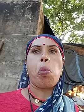 Priyansi_hot