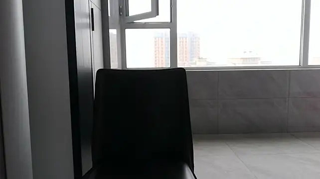 nole_china7 (Ask my age) - talk / fun / cum