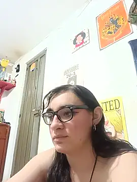 Ellaa_honey