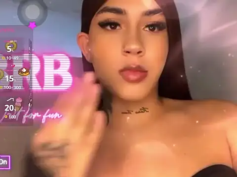 Modella: Anthonellabroowm