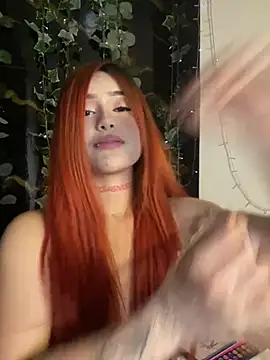 Ashly_cutee live cam on StripChat