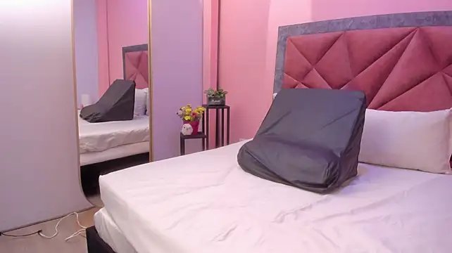 mia_milff webcam