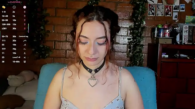 Annycolin_