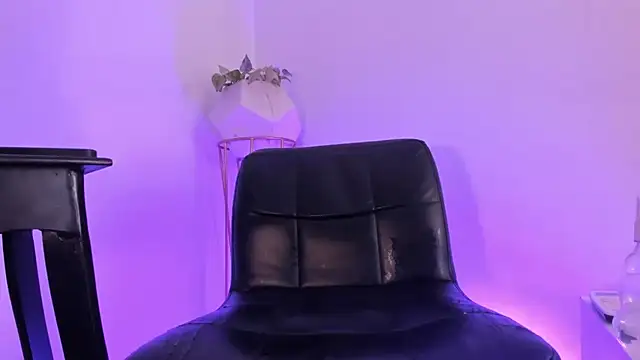 naughtylizeth_