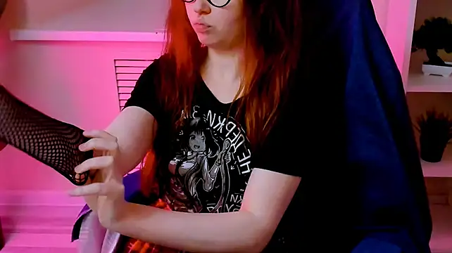 CarolGiggly live cam on StripChat